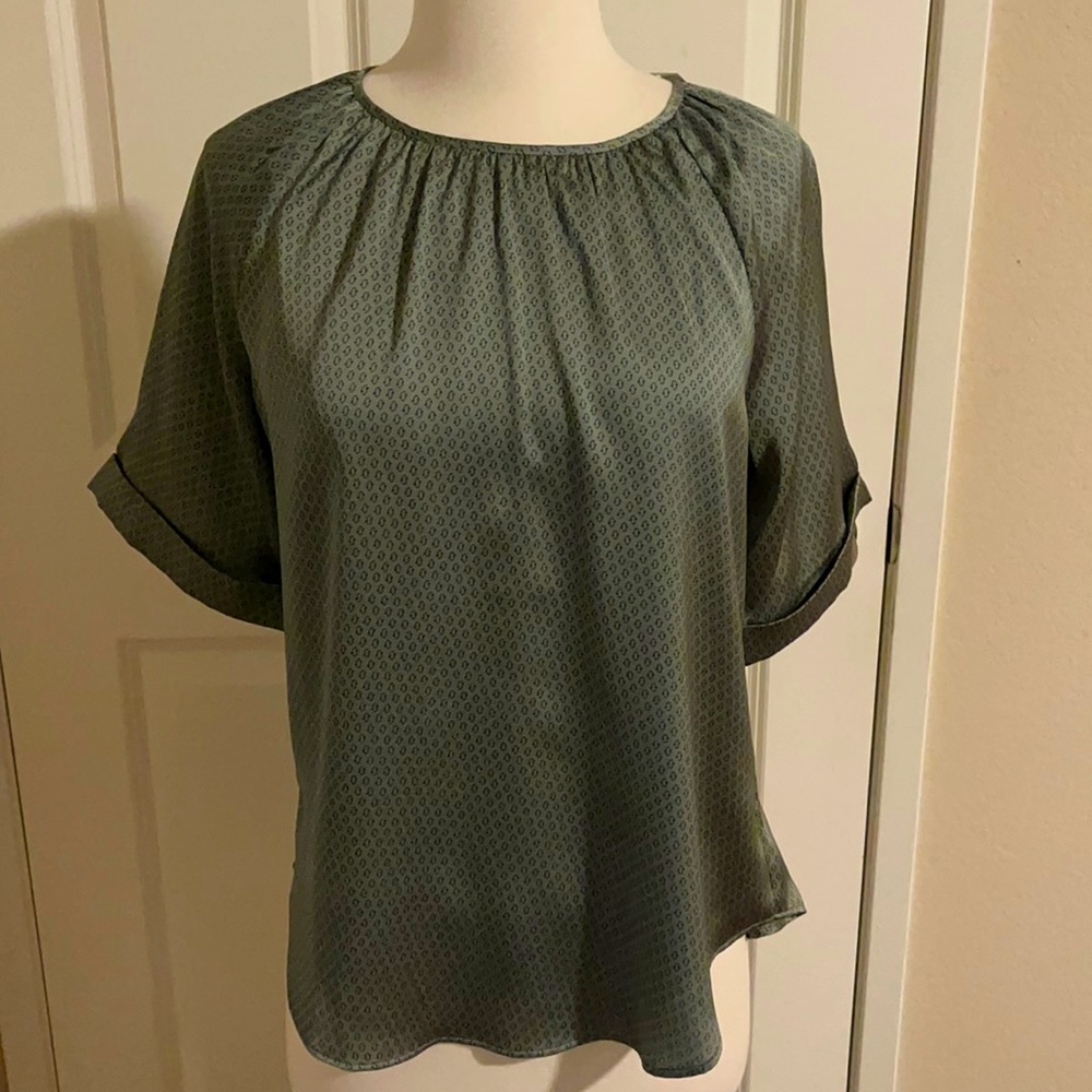 Banana Republic Soft Roll Sleeve Blouse